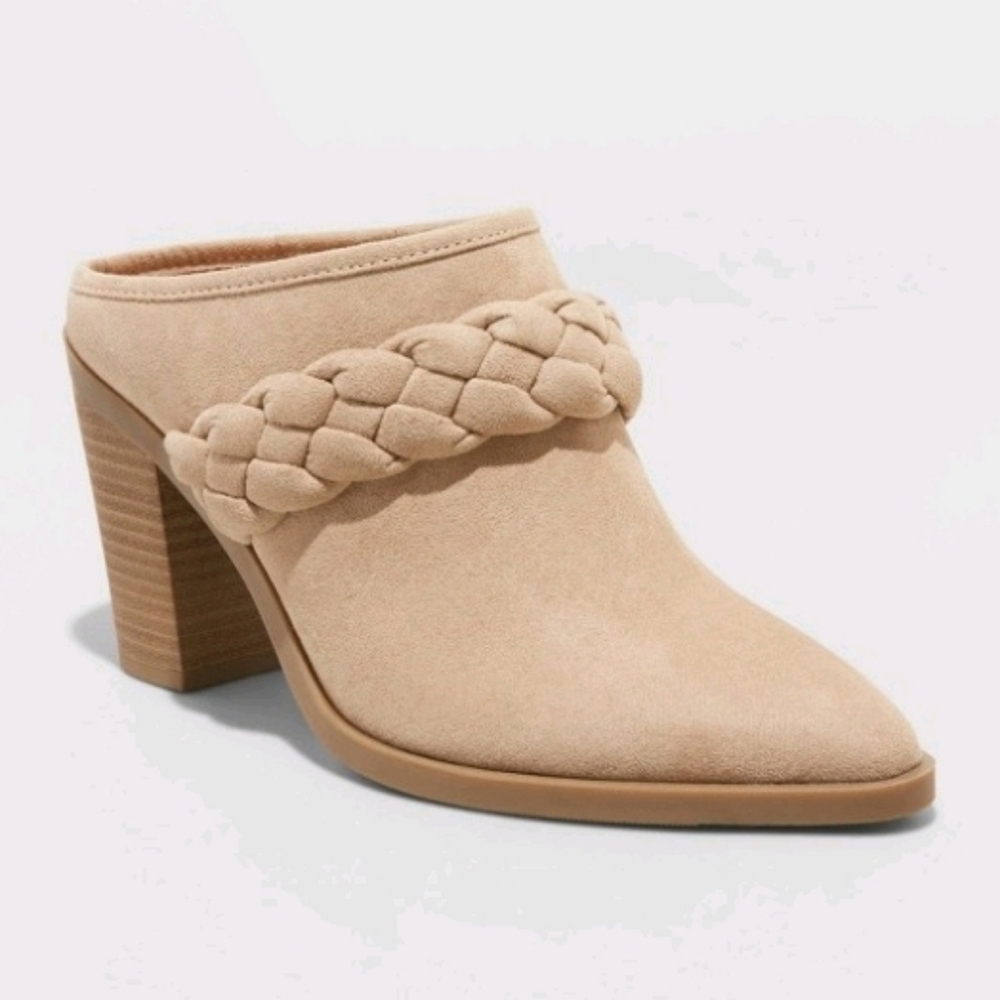 Women's Avis Mule Heels - Universal Thread" Taupe